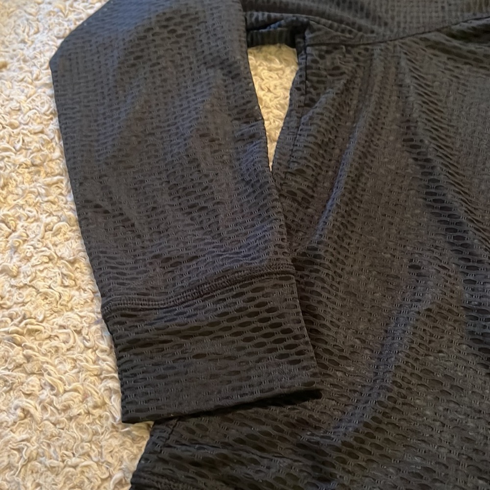 COPY - DKNY SPORT mesh top! Great for gym - Picture 4 of 8